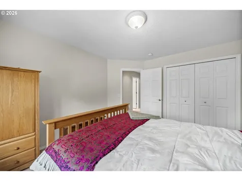 4296 SE Augusta Loop Gresham OR 97080