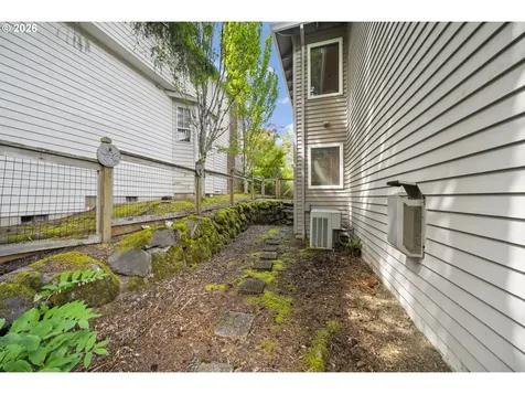 4296 SE Augusta Loop Gresham OR 97080