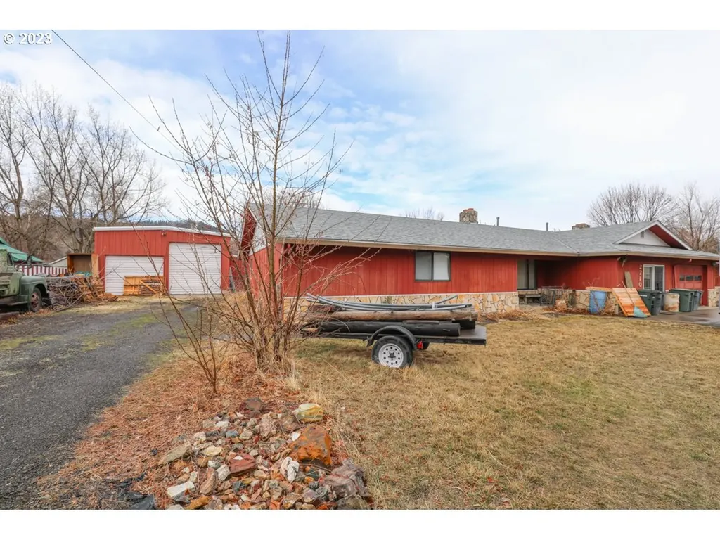 2710 N Depot Street La Grande OR 97850
