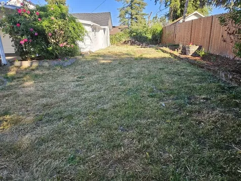 1150 Geer Avenue Cottage Grove OR 97424