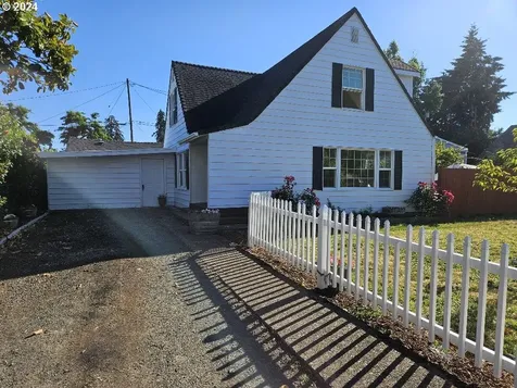 1150 Geer Avenue Cottage Grove OR 97424