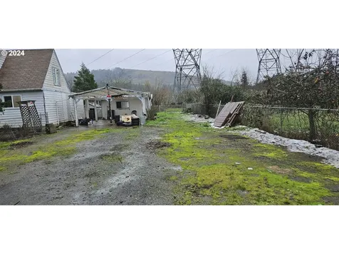 86141 Hoya Lane Eugene OR 97405