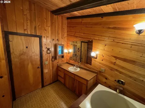 141 Woodland Road Goldendale WA 98620