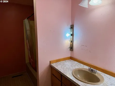 141 Woodland Road Goldendale WA 98620