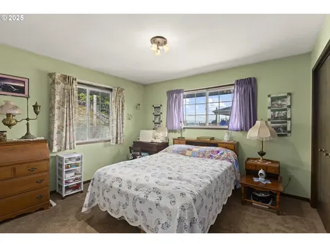 505 SW Tichenor Street Clatskanie OR 97016