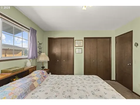 505 SW Tichenor Street Clatskanie OR 97016