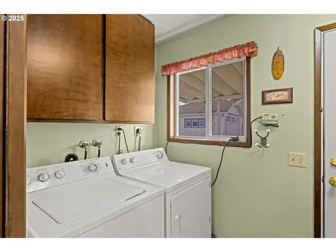 505 SW Tichenor Street Clatskanie OR 97016