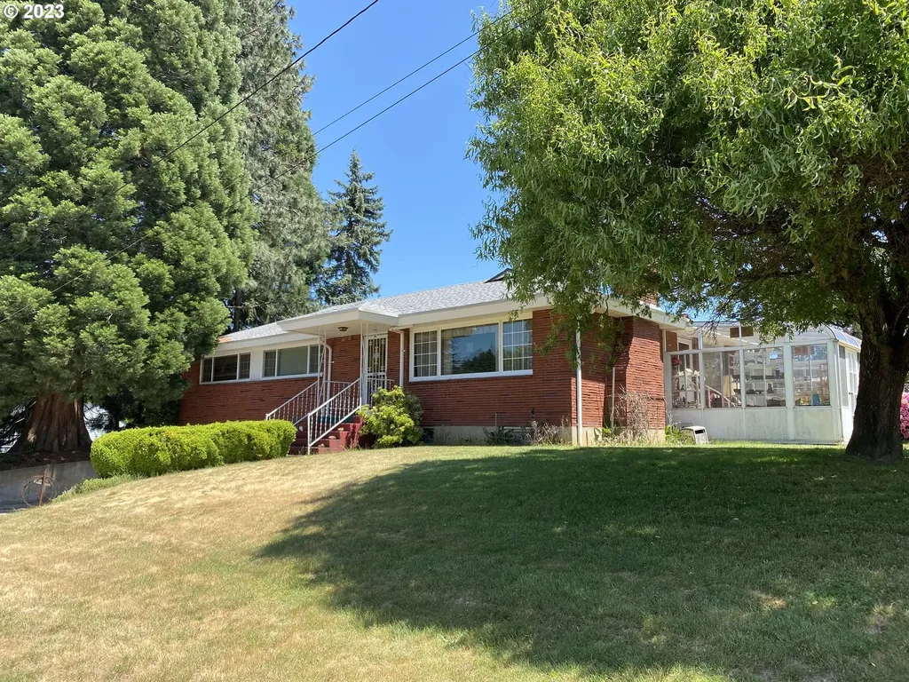116 Se Zenith Street Camas WA 98607