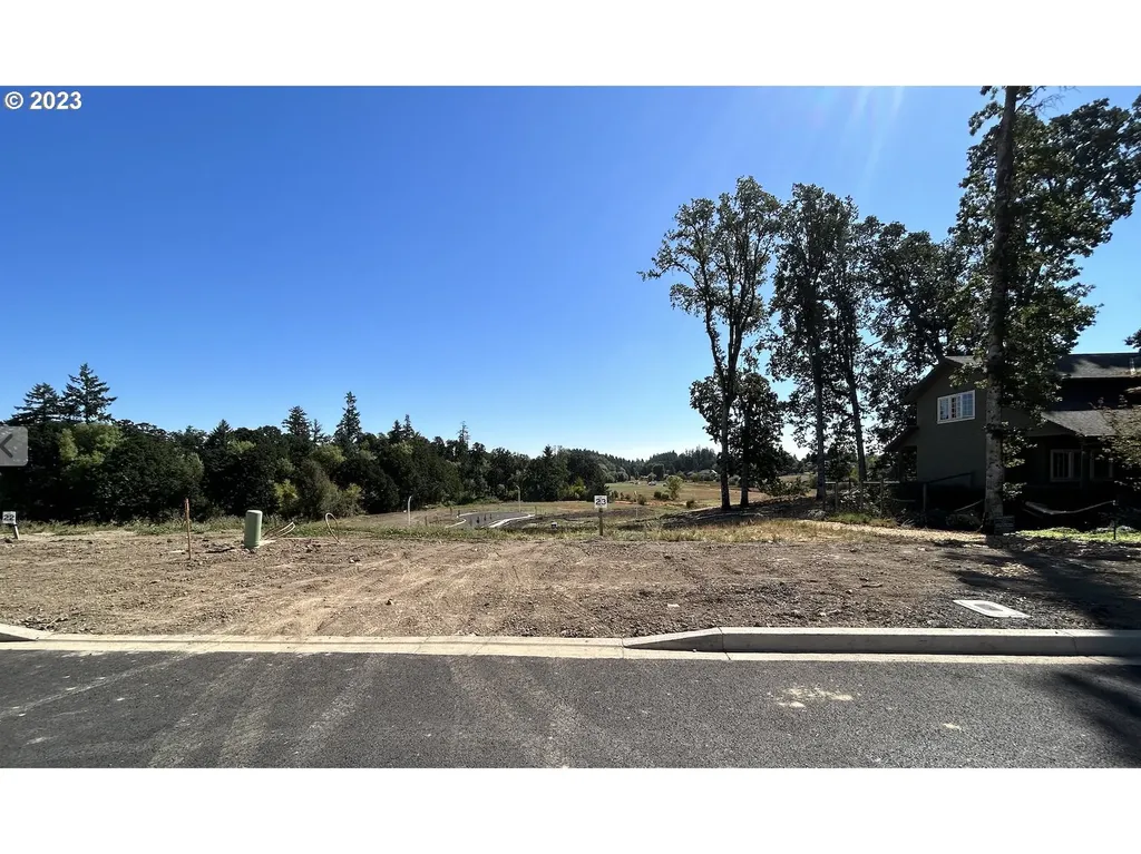 2852 NW Pinot Noir Drive Mcminnville OR 97128