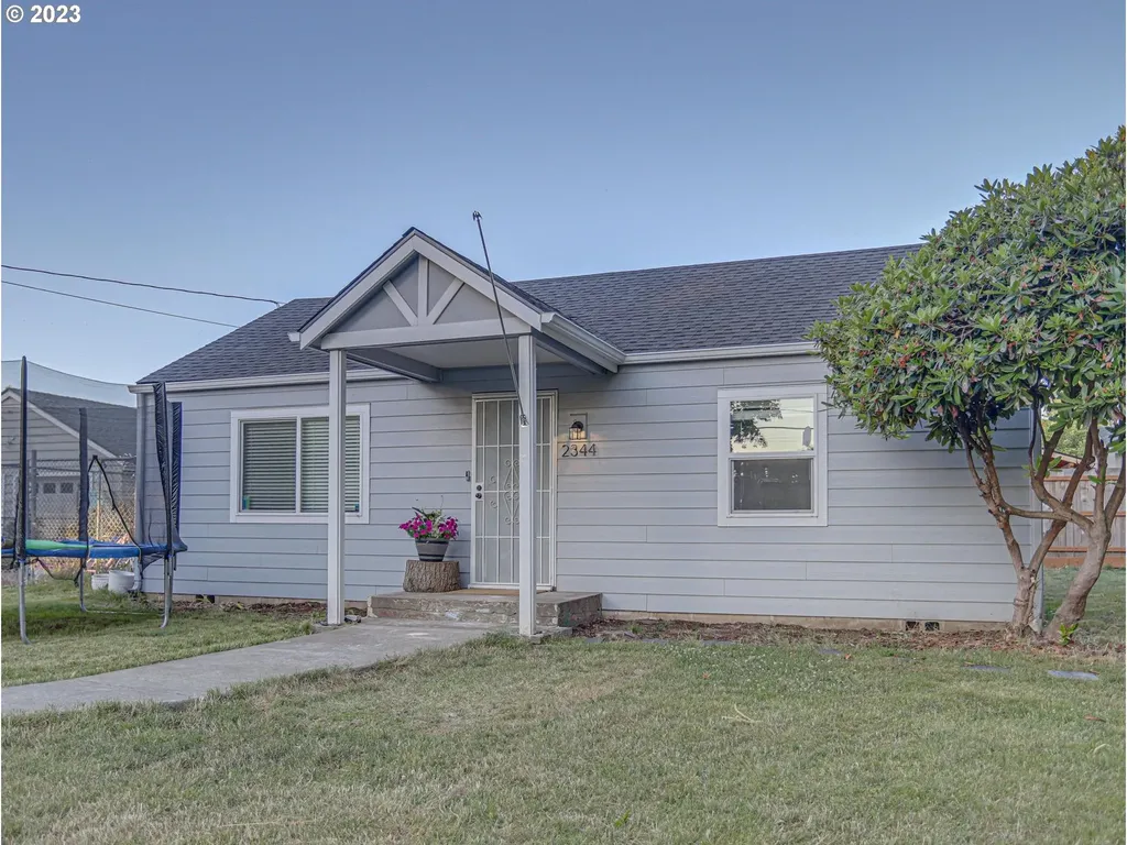 2344 Se 152nd Avenue Portland OR 97233