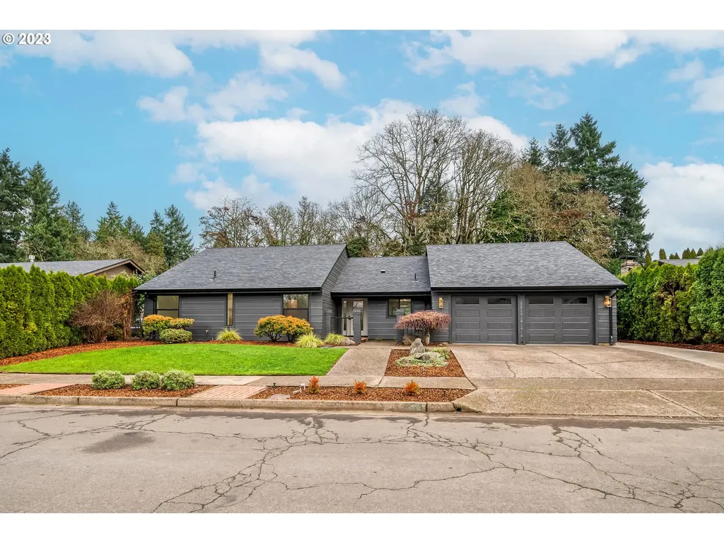 2195 Wildwood Street Eugene OR 97401