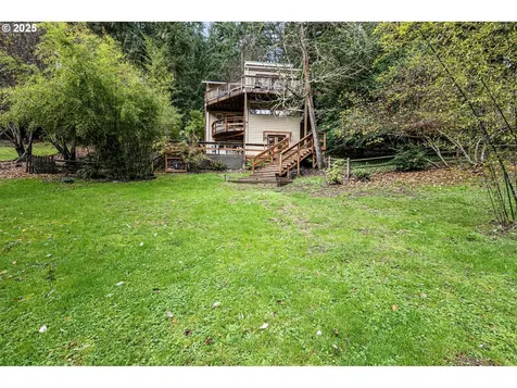 1867 Fircrest Drive Eugene OR 97403