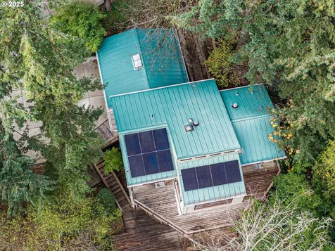 1867 Fircrest Drive Eugene OR 97403
