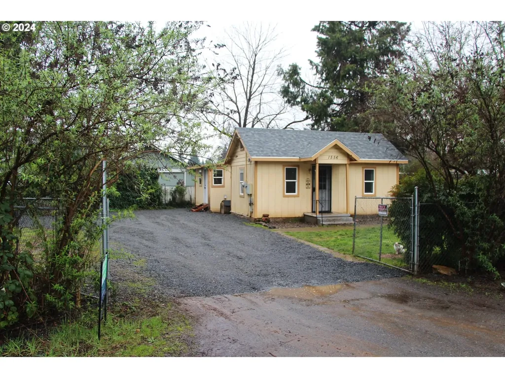 1556 Mount Baldy Road Grants Pass OR 97527