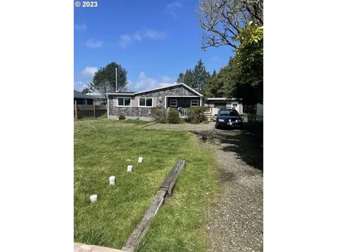 1813 262nd Lane Ocean Park WA 98640