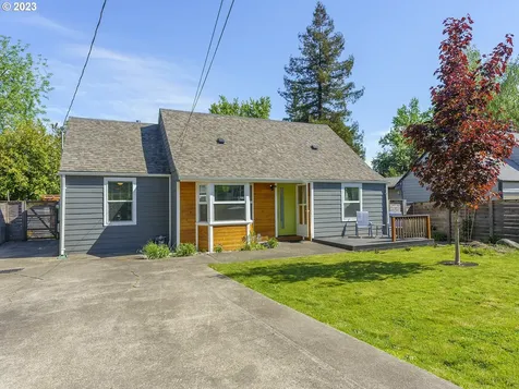 7105 Ne Roselawn Street Portland OR 97218