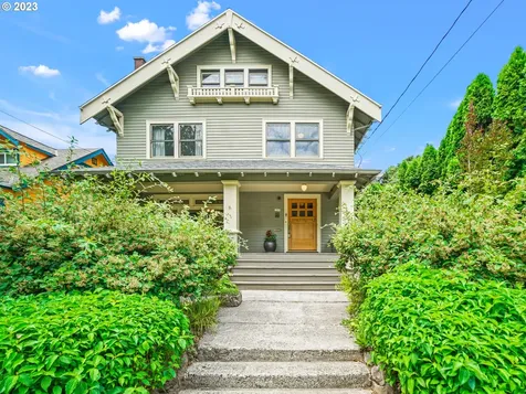 2205 Ne 44th Avenue Portland OR 97213