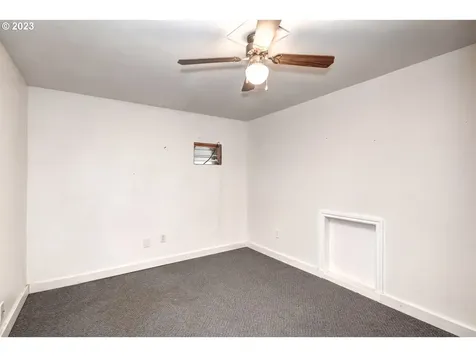2027 E Main Street Hillsboro OR 97123