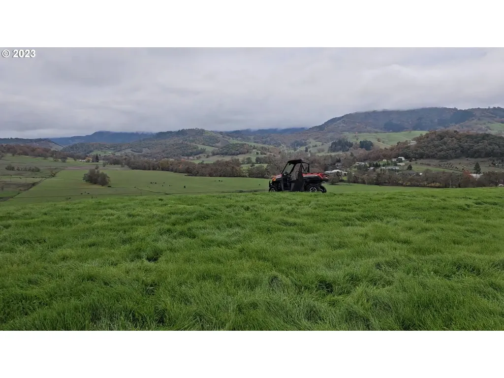 2850 Roberts Creek Road Roseburg OR 97470