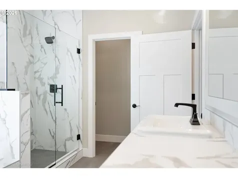 3547 W 2nd Street Washougal WA 98671