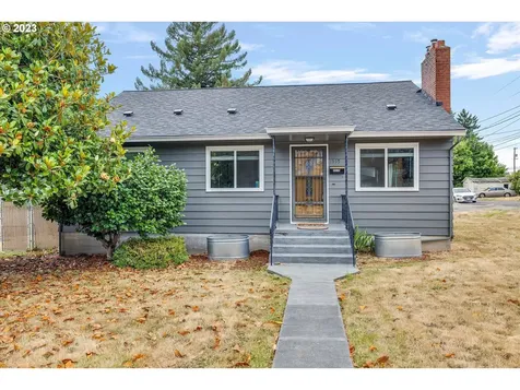 1515 15th Street Oregon City OR 97045