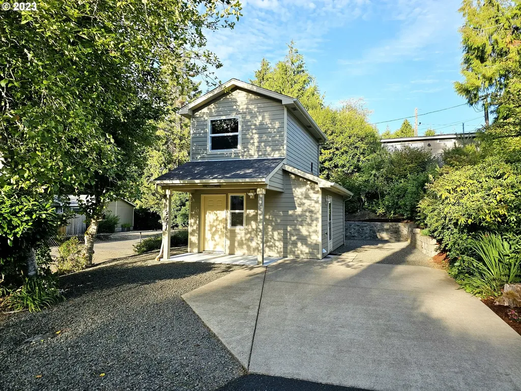 510 Se Quay Avenue Lincoln City OR 97367