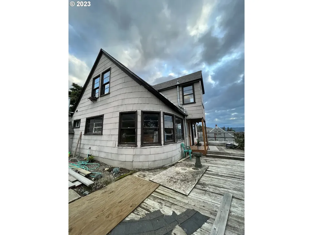 1573 Se Eddy Street Roseburg OR 97470