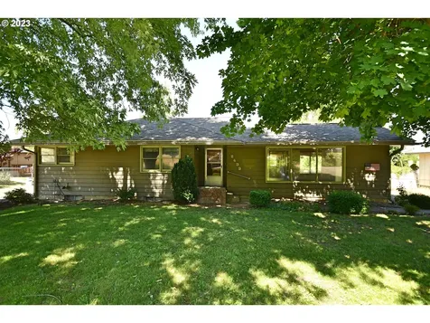2439 W 10th Street The Dalles OR 97058