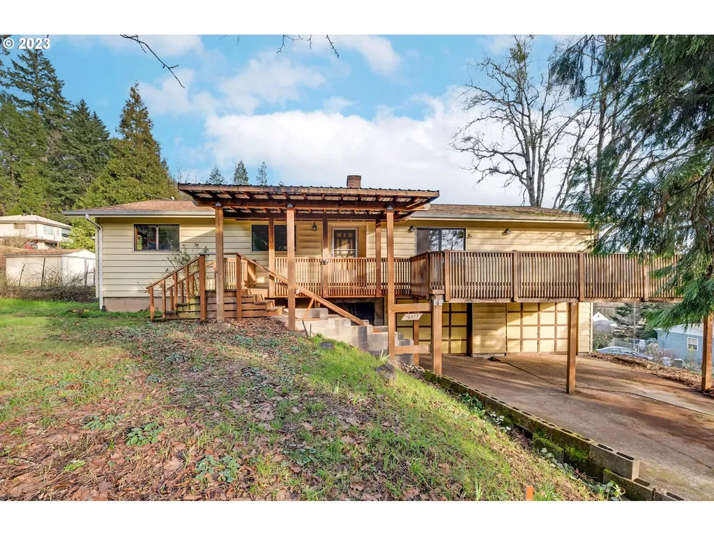 76483 Douglas Street Oakridge OR 97463