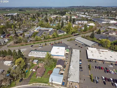 446 Mcclaine Street Silverton OR 97381