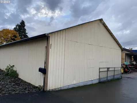 446 Mcclaine Street Silverton OR 97381