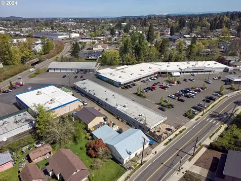 446 Mcclaine Street Silverton OR 97381