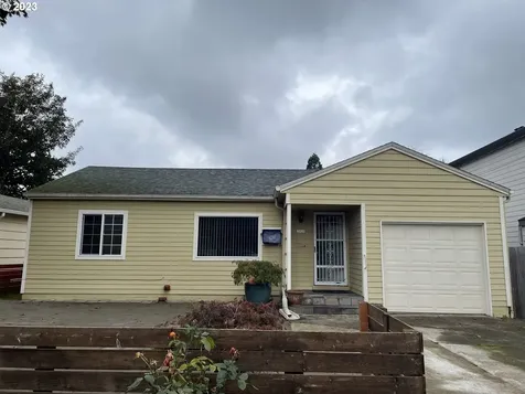 2927 Se 81st Avenue Portland OR 97206