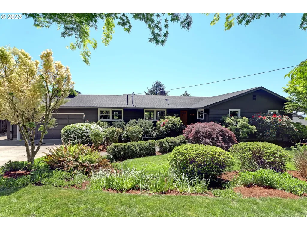 3732 Sw Dosch Court Portland OR 97221