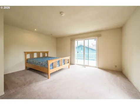 3027 NE 32nd Drive Lincoln City OR 97367