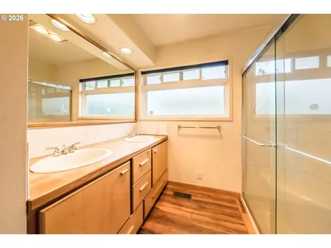 3027 NE 32nd Drive Lincoln City OR 97367