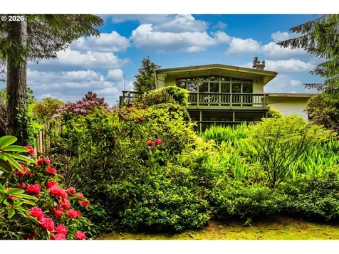 3027 NE 32nd Drive Lincoln City OR 97367