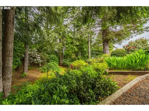 3027 NE 32nd Drive Lincoln City OR 97367
