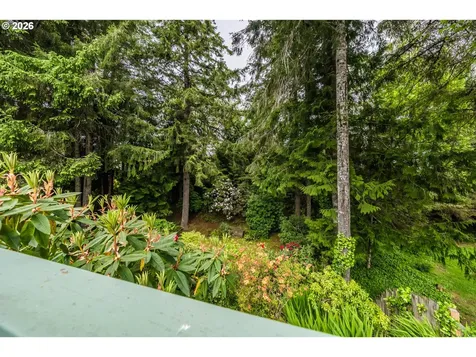 3027 NE 32nd Drive Lincoln City OR 97367