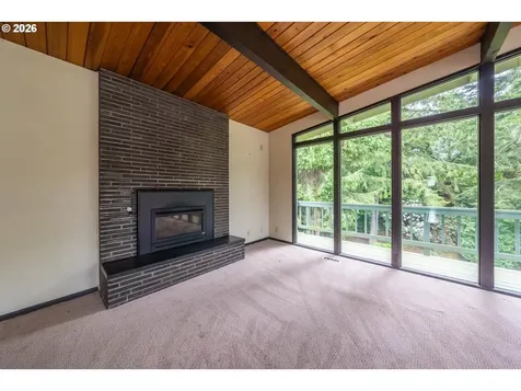 3027 NE 32nd Drive Lincoln City OR 97367