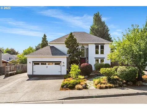 1537 Se 71st Avenue Hillsboro OR 97123
