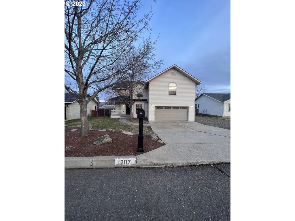 207 Scorpio Drive La Grande OR 97850