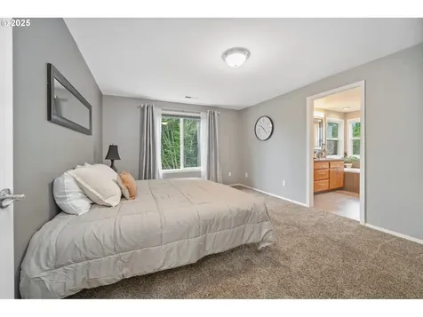 4204 SE 180th Court Vancouver WA 98683