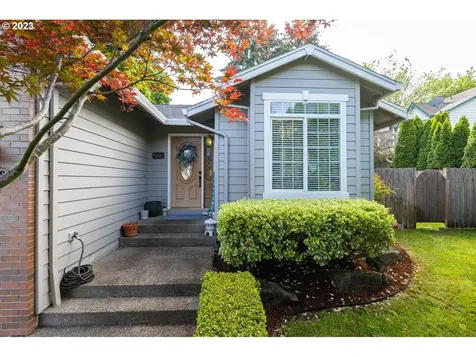 758 Se 55th Place Hillsboro OR 97123