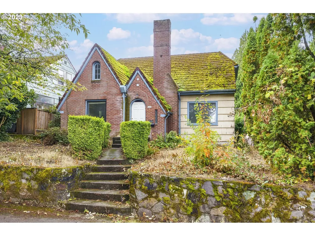 6225 Ne 31st Avenue Portland OR 97211