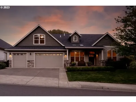 6204 Graystone Loop Springfield OR 97478