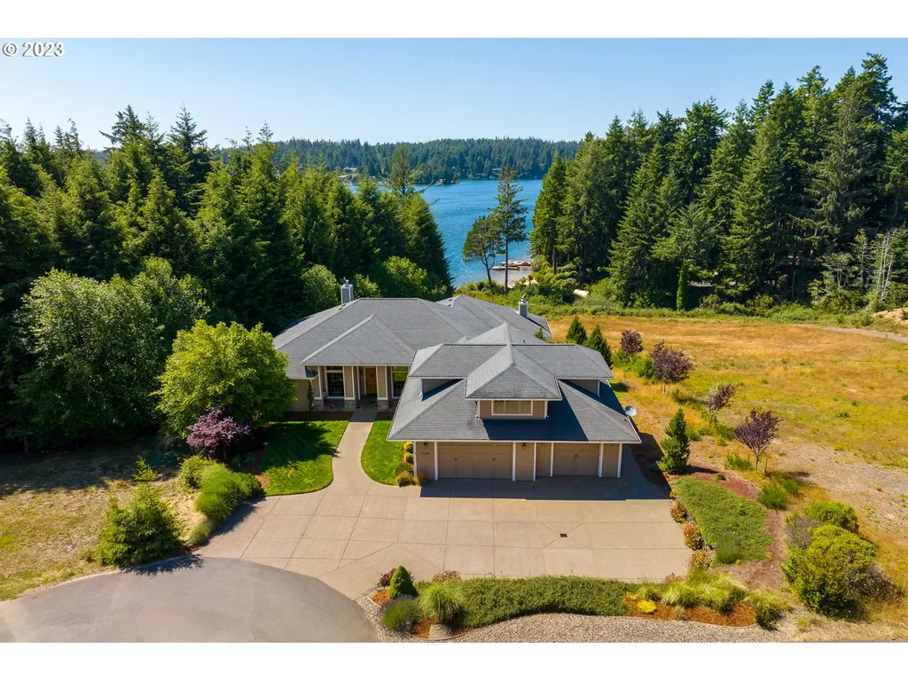 83580 Sauter Drive Florence OR 97439