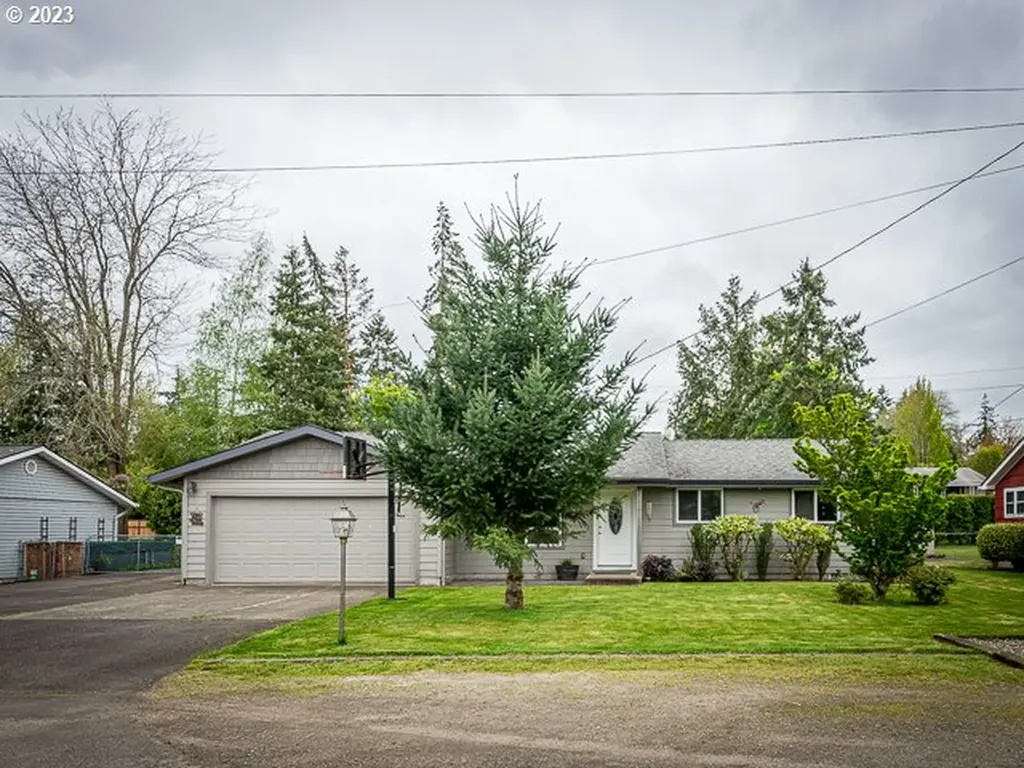 1676 Georgia Avenue Se Salem OR 97302
