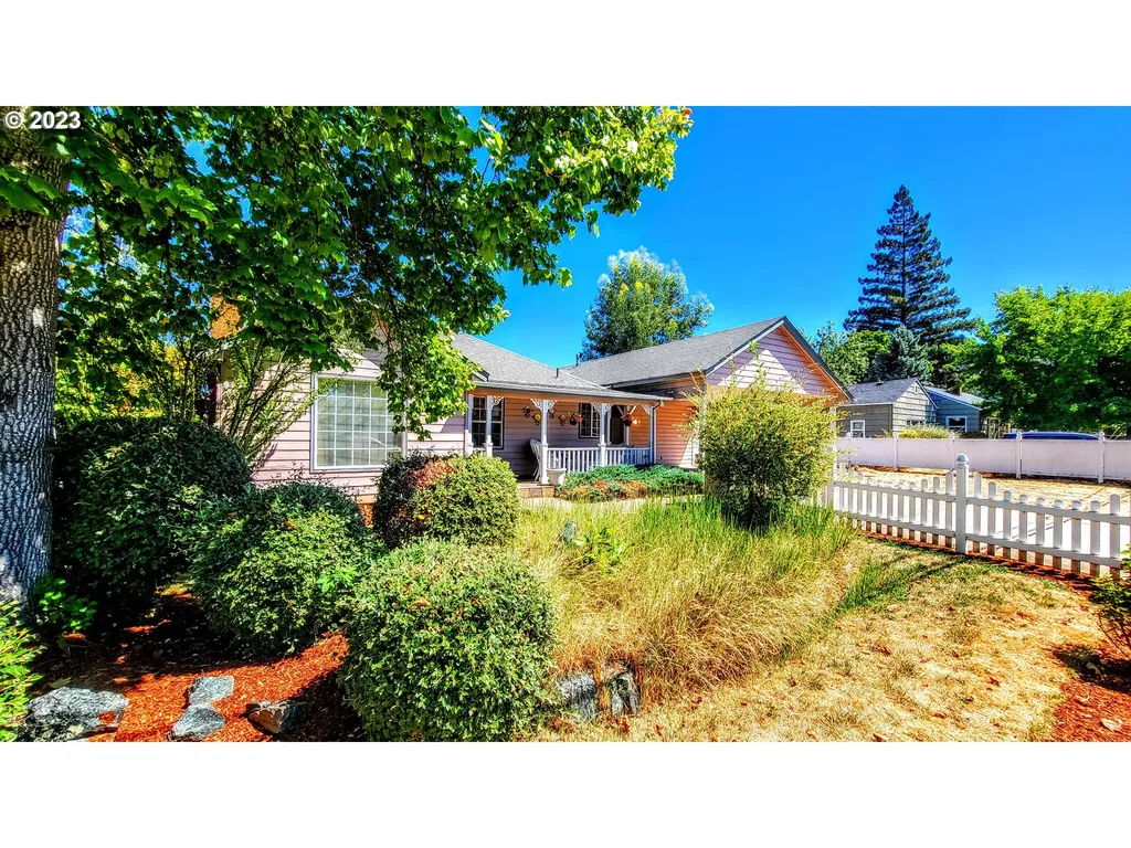 451 W Broccoli Street Roseburg OR 97471