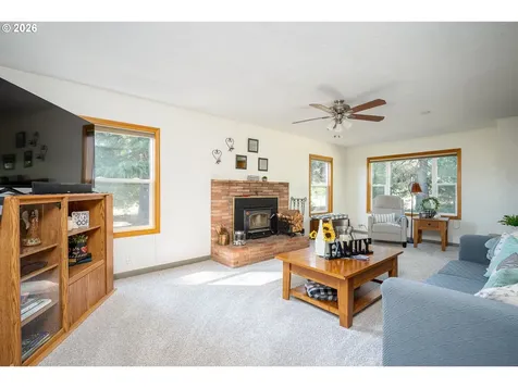 9800 SW Hillsboro Highway Hillsboro OR 97123